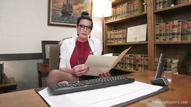 Darcie Belle Wants a Baby - 5 image