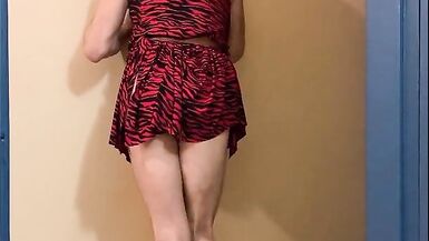 I have the smallest dick in the world :( please don't make fun of me - 3 image