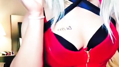 Sexy Hot Smoking Fetish Xo - 4 image