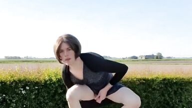 Slutty Annemieke quick stop next to the road - 4 image