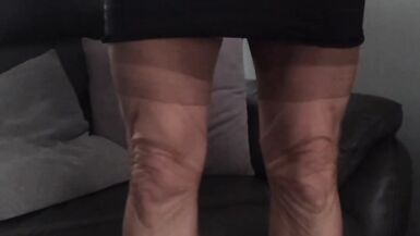 Holly cums and eats her cum - 1 image