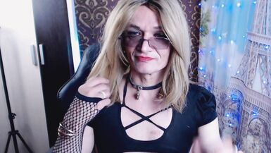 Online Broadcast Iris Is Excited and Jerking off When It Is Humiliated by Visitors to the Site - 14 image