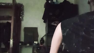 My first video. Lilith Serah Krauser moans from small dildo - 11 image