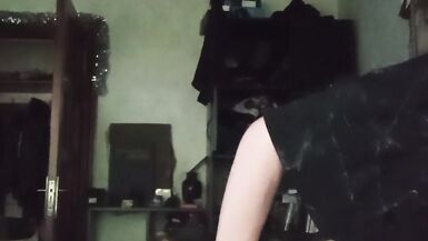 My first video. Lilith Serah Krauser moans from small dildo - 12 image