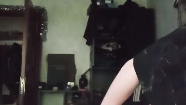 My first video. Lilith Serah Krauser moans from small dildo - 6 image