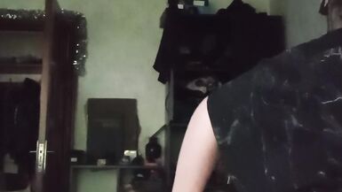 My first video. Lilith Serah Krauser moans from small dildo - 8 image