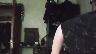 My first video. Lilith Serah Krauser moans from small dildo - 9 image