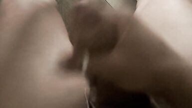 Gigimoon going crazy for a huge cumshot