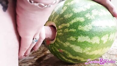 SARINAANDROBIN - Sarina Havok Fetish Playing With Fruit - 2 image