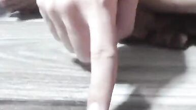 The Queen Is Really the Race of All so Be Like This to All of You - 14 image