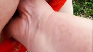 Hiking slutty Annemieke caught playing on her trip - 8 image