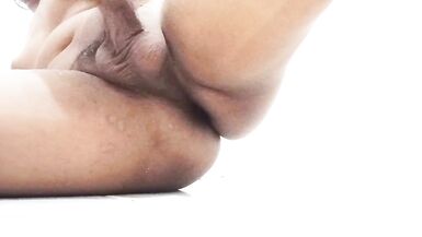 A big cock is fucking her ass in the middle of the night.