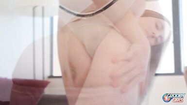 GROOBYGIRLS: Are You Horny For Alia Malia? - 2 image