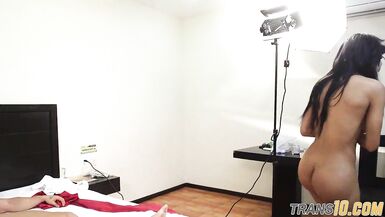 Curvy and shaved babe in hot bikini fetish video with bigdick in closeup action