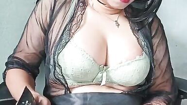 Watch this stunning Shemale in black lingerie and stockings masturbate to orgasmic bliss