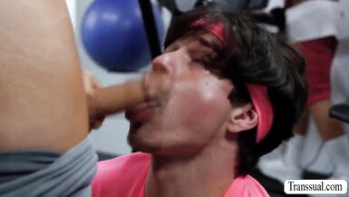 Hot gym threesome with big-titted shemales getting their butts drilled - 6 image