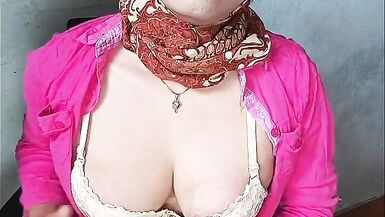 Watch Tgirl Masturbate in Hijab with her Big Tits and Squirt!