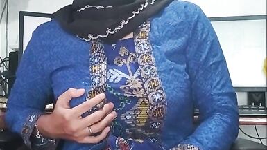 Watch Tgirl masturbate to Orgasmic Bliss in hijab - 3 image