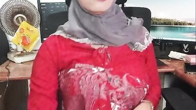 Ladyboys, the TS girls, and their squirting cocks - a wild girly orgy with big tits and cumming!