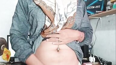 Watch Ladyboy Cums while Masturbating in Hijab with her Big Tits and Tits Squirting - 3 image