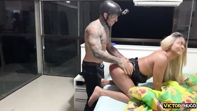 Laura Surfistinha moans loudly in this amateur blonde Shemale video - Part 1