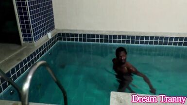 Dani Peterson demands her black friend to suck her hard and deep - 2 image