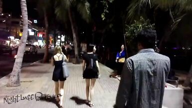 Cute Gals and T-Girl at Beach Road in #Pattaya, Thailand December 2016 - 11 image