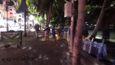 Cute Gals and T-Girl at Beach Road in #Pattaya, Thailand December 2016 - 12 image