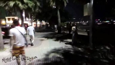 Cute Gals and T-Girl at Beach Road in #Pattaya, Thailand December 2016 - 4 image