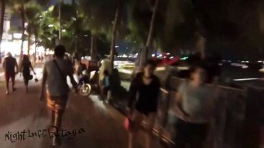 Cute Gals and T-Girl at Beach Road in #Pattaya, Thailand December 2016 - 5 image