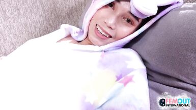 Far Cums Hard - 2 image