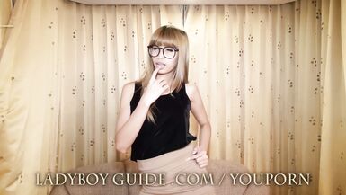 Arse Penis Bumpers On Suggest Thai Lady-Boy - 6 image