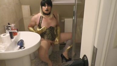 Crossdresser EXTRAORDINARY Anal Sex Toy with Anal Squirt - 9 image