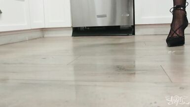 (Alexa Scout, Ricky Larkin) - Anal About Cleanliness - Transangels - 4 image