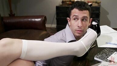 How to Handle a Lady's Weenie - 6 image