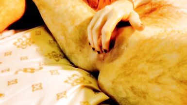 Youthful FTM Boi Receives Bonus Aperture Stuffed by Dad's Hand - 4 image