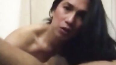 TS Yubeca Engulf Oriental Man Shlong - 10 image