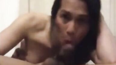 TS Yubeca Engulf Oriental Man Shlong - 7 image