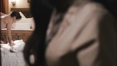 Tbabe masseuse arse bonks her hunk client - 2 image