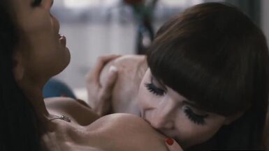 Ladymans Natalie and Reagan unfathomable anal sex - 13 image