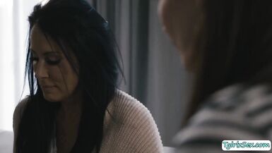 Ladymans Natalie and Reagan unfathomable anal sex - 5 image