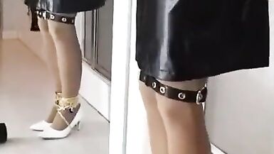 Red Blouse Afro Leather Petticoat White Pumps Chain Tied Crossdresser Machine Masterbation - 10 image