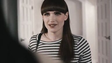 TS Natalie lastly copulates Reagans cunt - 2 image