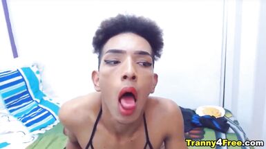 Short Haired Dark Trans Giant Knob Jerking - 13 image