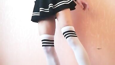 SHEMALE GIANTESS AMANDA CRUSHES METAL CARS IN LOW HEELS AND NYLONS - two (CRUSH FETISH) - 12 image