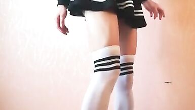 SHEMALE GIANTESS AMANDA CRUSHES METAL CARS IN LOW HEELS AND NYLONS - two (CRUSH FETISH) - 3 image