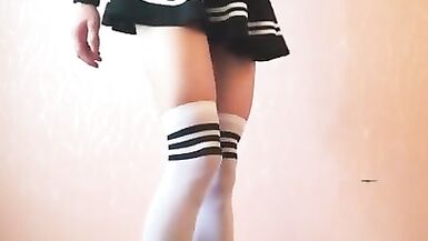 SHEMALE GIANTESS AMANDA CRUSHES METAL CARS IN LOW HEELS AND NYLONS - two (CRUSH FETISH)