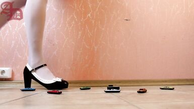 TGIRL GIANTESS AMANDA CRUSHES METAL CARS IN LOW HEELS AND NYLONS - 1 (CRUSH FETISH) - 1 image