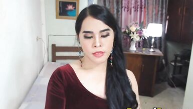 Hawt Oriental Trans Dong Live Jerking - 1 image