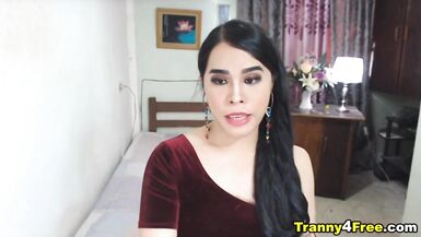 Hawt Oriental Trans Dong Live Jerking - 5 image